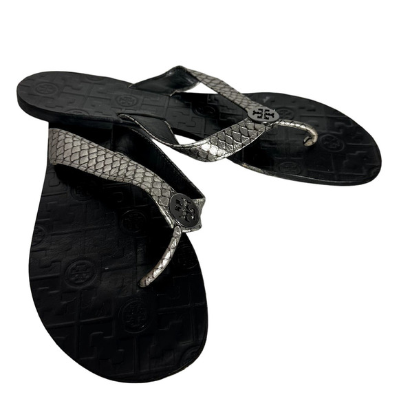Tory Burch Women's Metallic Silver Snakeskin Embossed Leather Thong Flats Sz 10M - Picture 1 of 8